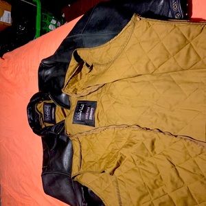 I am selling a Andrew Mac (Wilson insulated heavy leather coat)